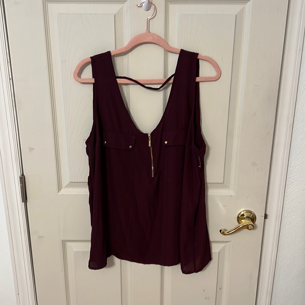 Great Burgundy and Gold shirt